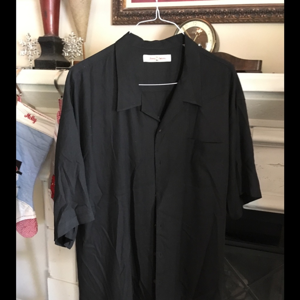Tommy Bahama Black Button Down Men’s XXL🖤